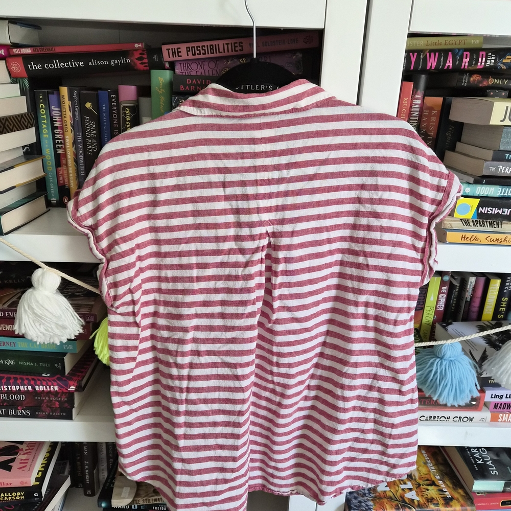 Liz Claiborne Red and White Striped Button Down Shirt - Picture 6 of 6